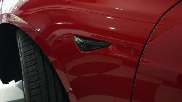 Tesla Model S 75D 12