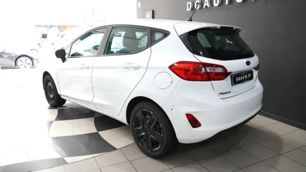 Ford Fiesta 1.1 Ti-VCT Business 9