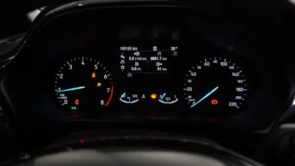 Ford Fiesta 1.1 Ti-VCT Business 19