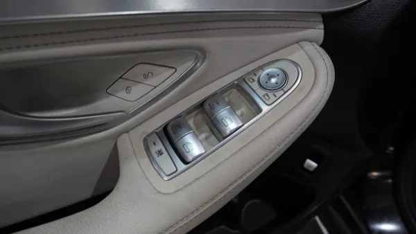 Mercedes-Benz C 200 BlueTEC Avantgarde 26