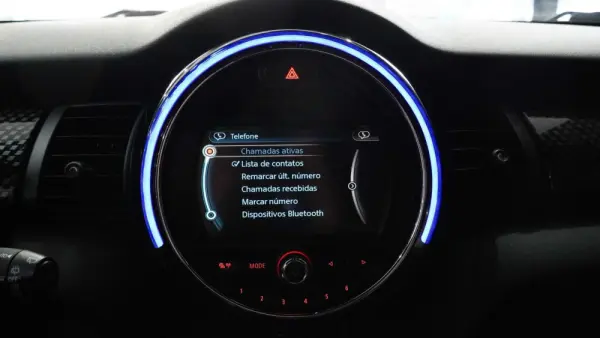 MINI 3 Portas Cooper SD Auto 23