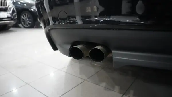 Jaguar XE 2.0 D Prestige 10