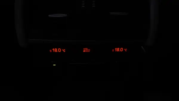 BMW X6 40 d xDrive 28