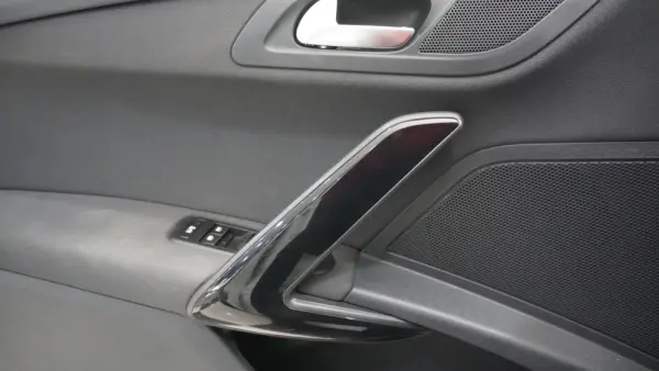 Peugeot 508 2.0 HDi Hybrid4 2-Tronic 15