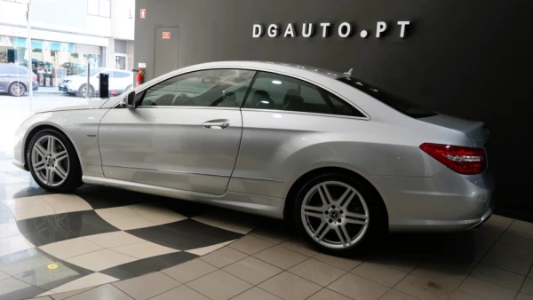 Mercedes-Benz E 250 CDI AMG 16