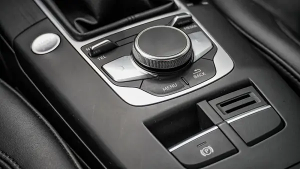 Audi A3 Limousine TDI LIMOUSINE S-LINE 23