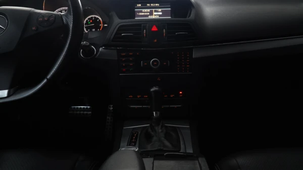 Mercedes-Benz E 250 CDI AMG 55