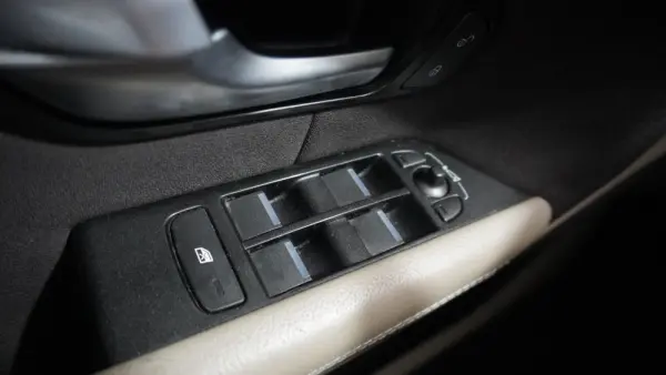 Land Rover Range Rover Evoque TD4 Aut. HSE 17