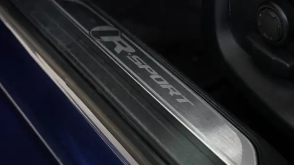 Jaguar XE 2.0 D R-Sport Aut. 10