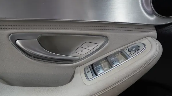 Mercedes-Benz C 200 BlueTEC Avantgarde 27