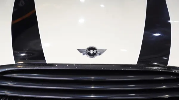 MINI 3 Portas One 1.6 4