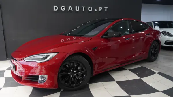 Tesla Model S 75D 7