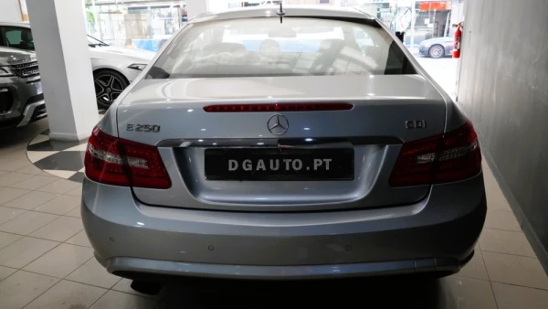 Mercedes-Benz E 250 CDI AMG 18