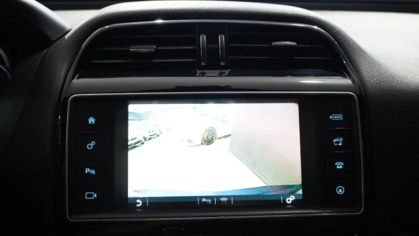 Jaguar XE 2.0 D R-Sport Aut. 16