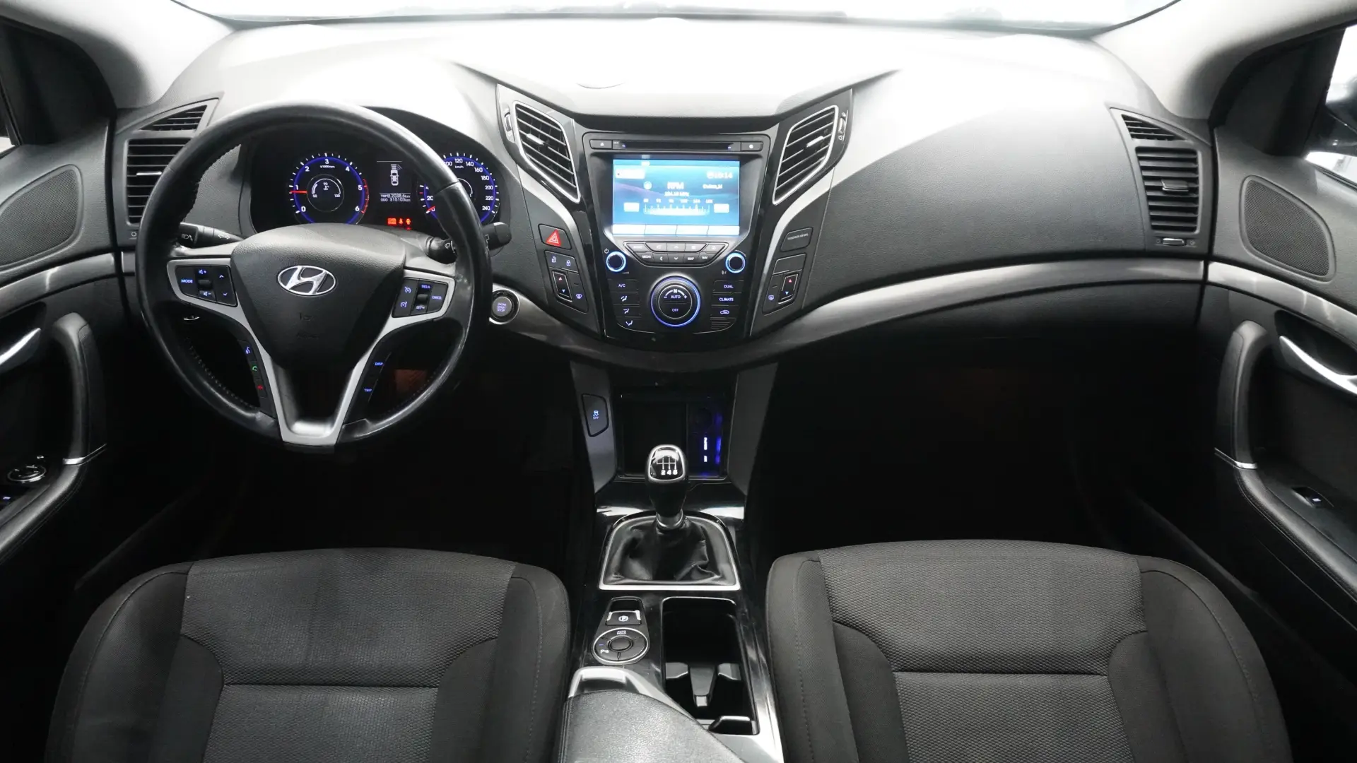 Hyundai i40 1.7 CRDi Style 18