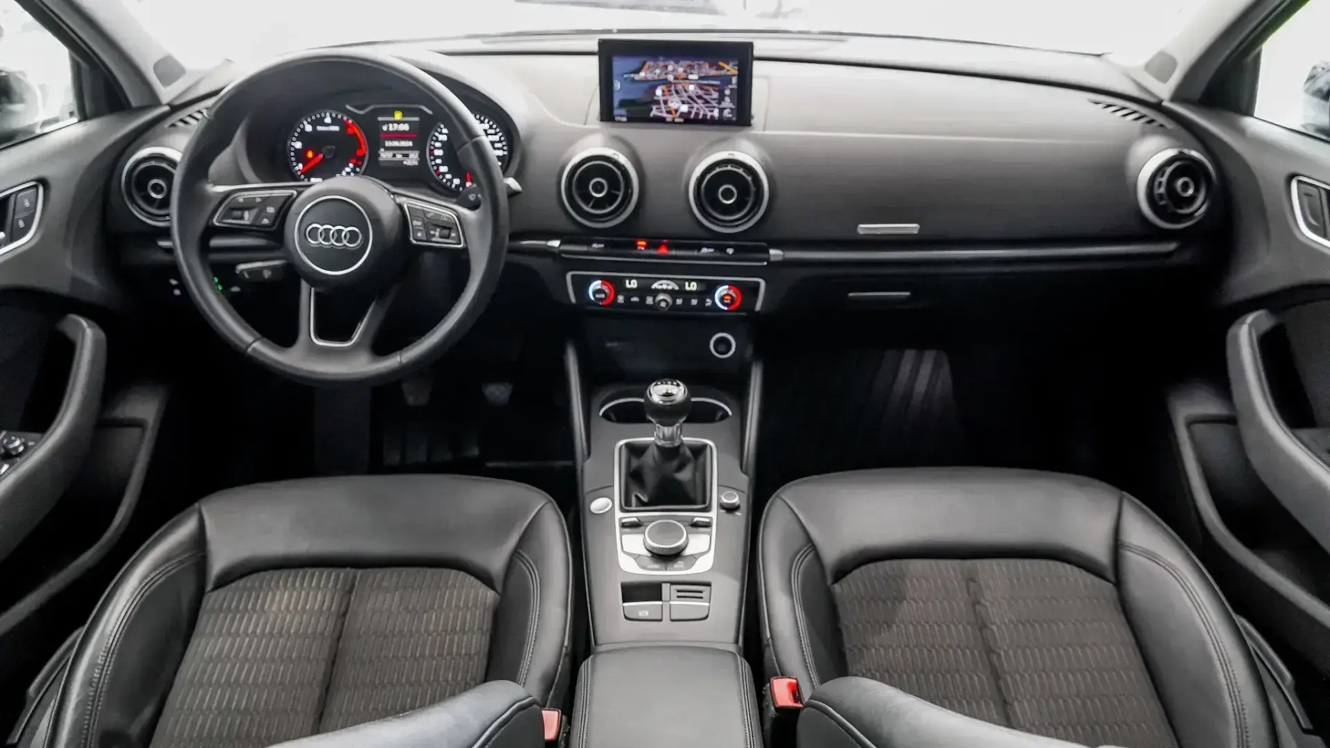 Audi A3 Limousine TDI LIMOUSINE S-LINE 17