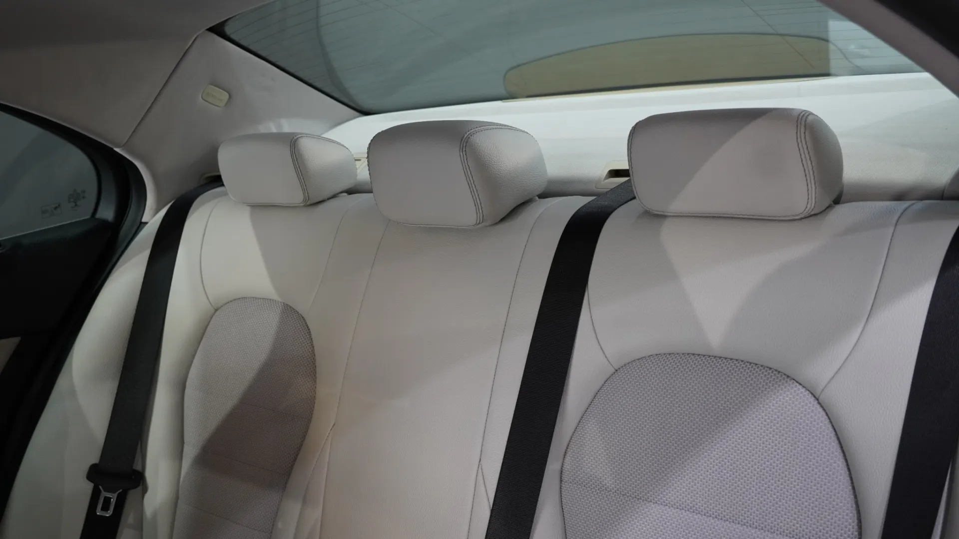 Mercedes-Benz C 200 BlueTEC Avantgarde 20