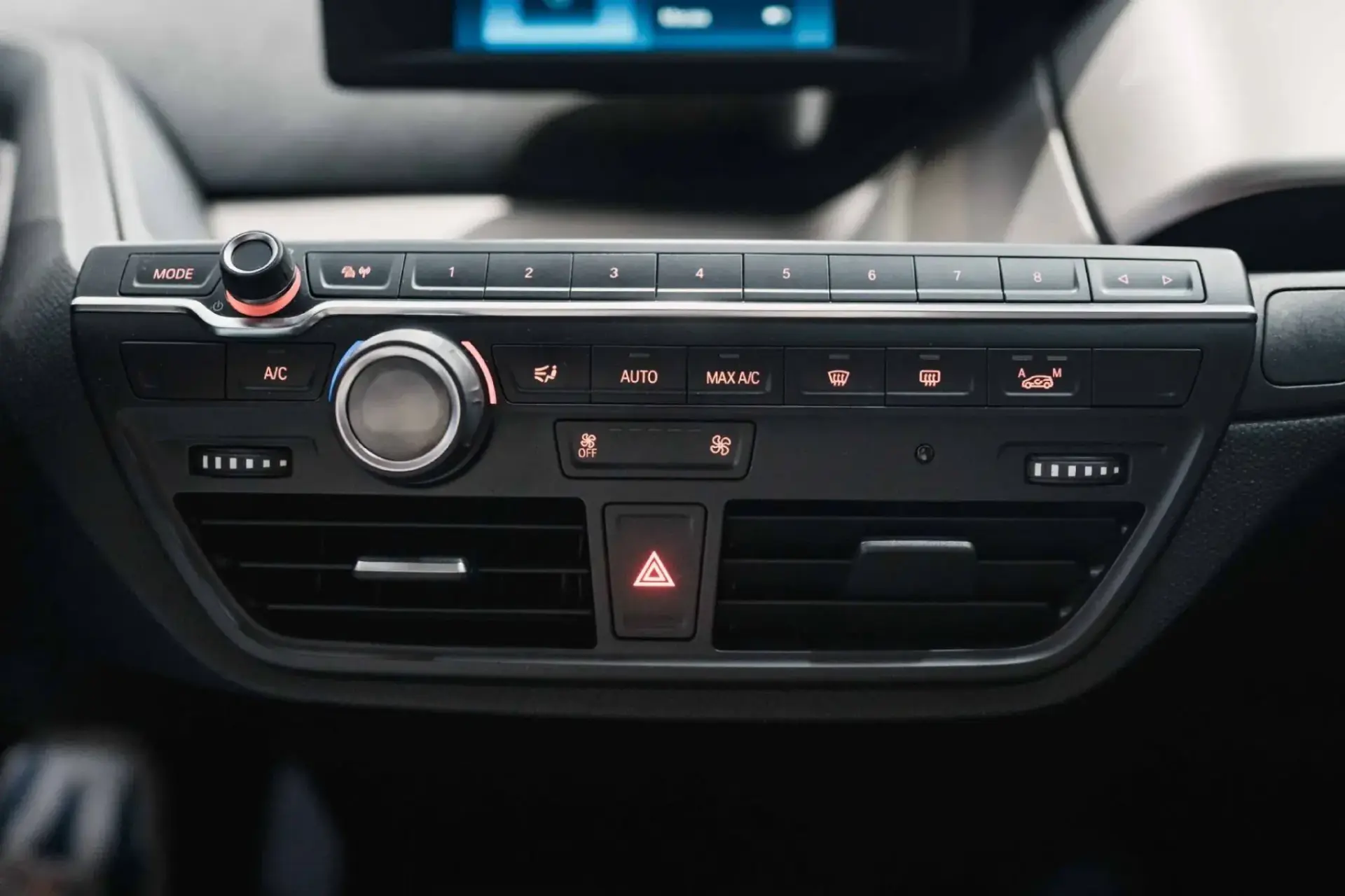 BMW i3 120Ah 26