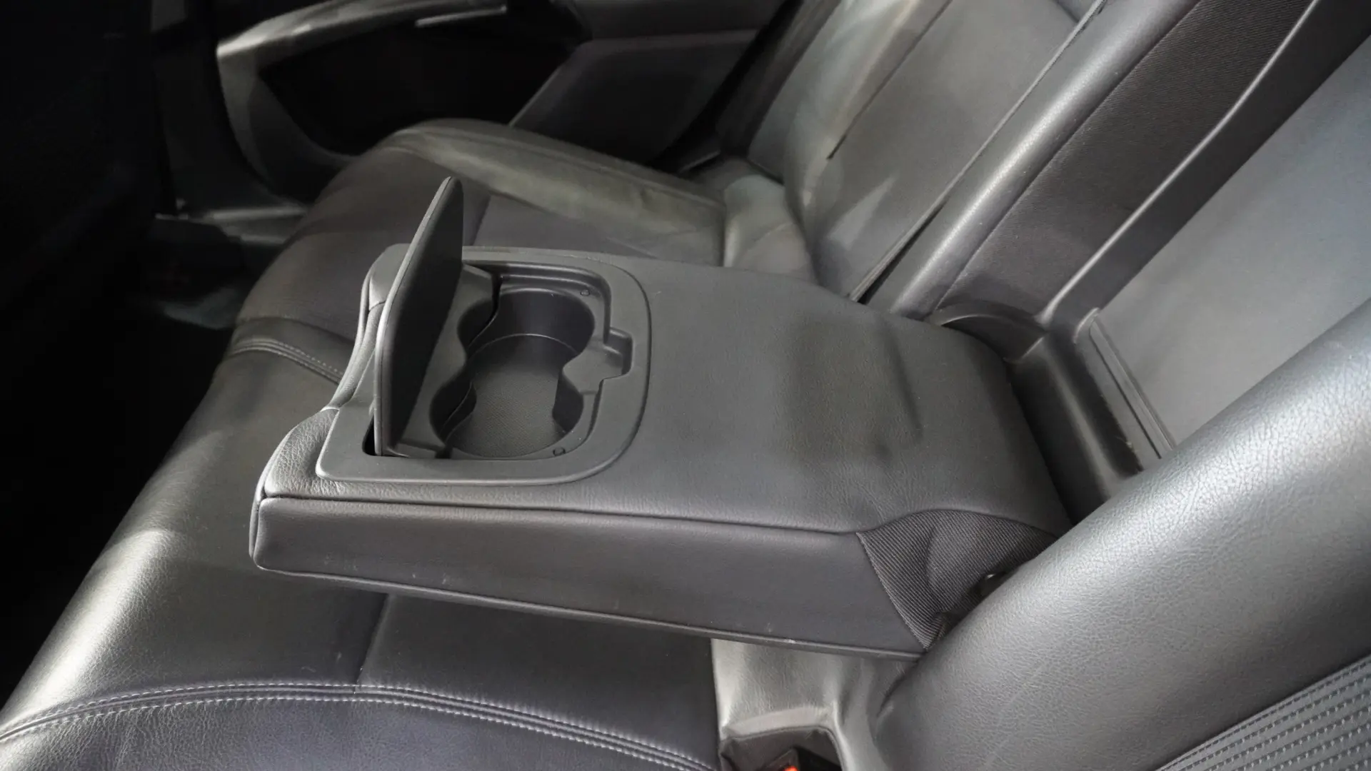 Peugeot 508 2.0 HDi Hybrid4 2-Tronic 13