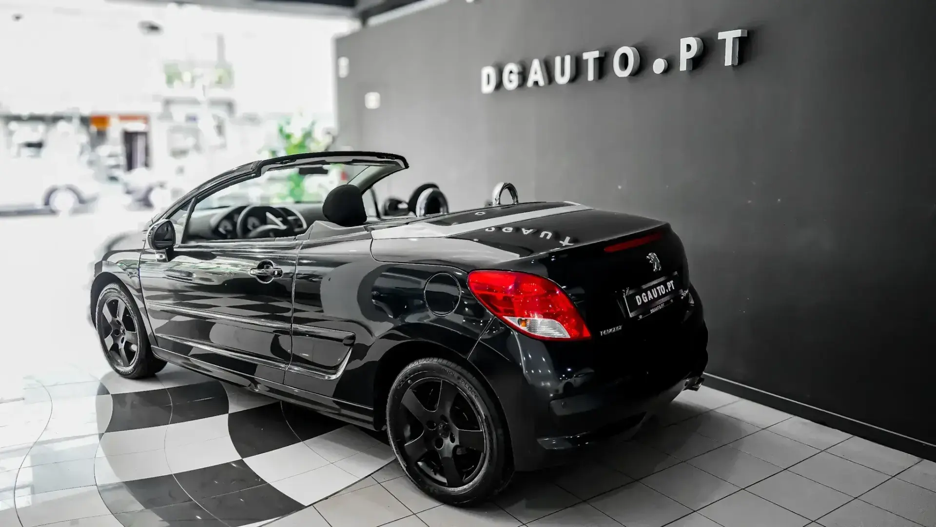 Peugeot 207 CC 1.6 VTi Active 26