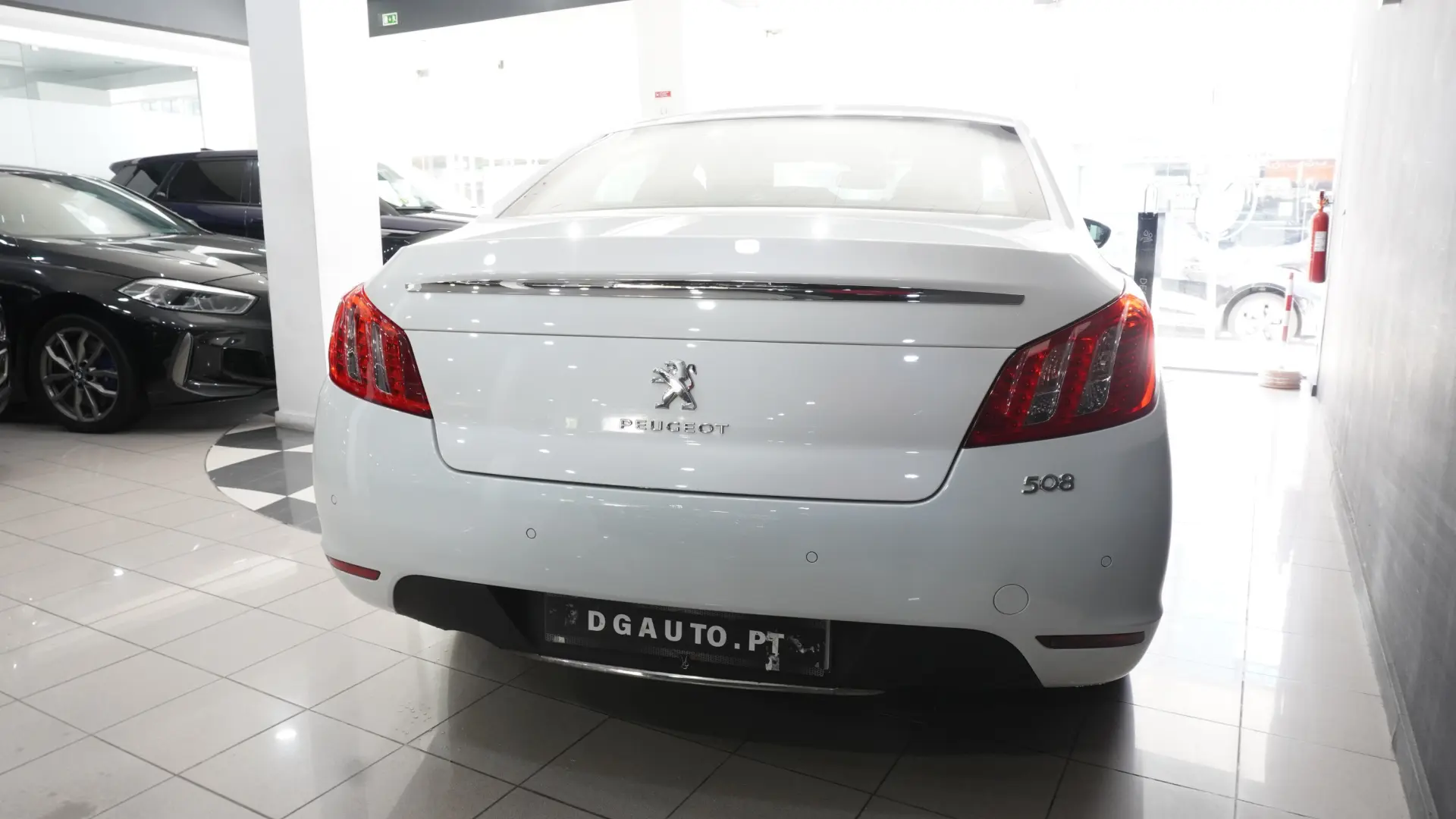 Peugeot 508 2.0 HDi Hybrid4 2-Tronic 10