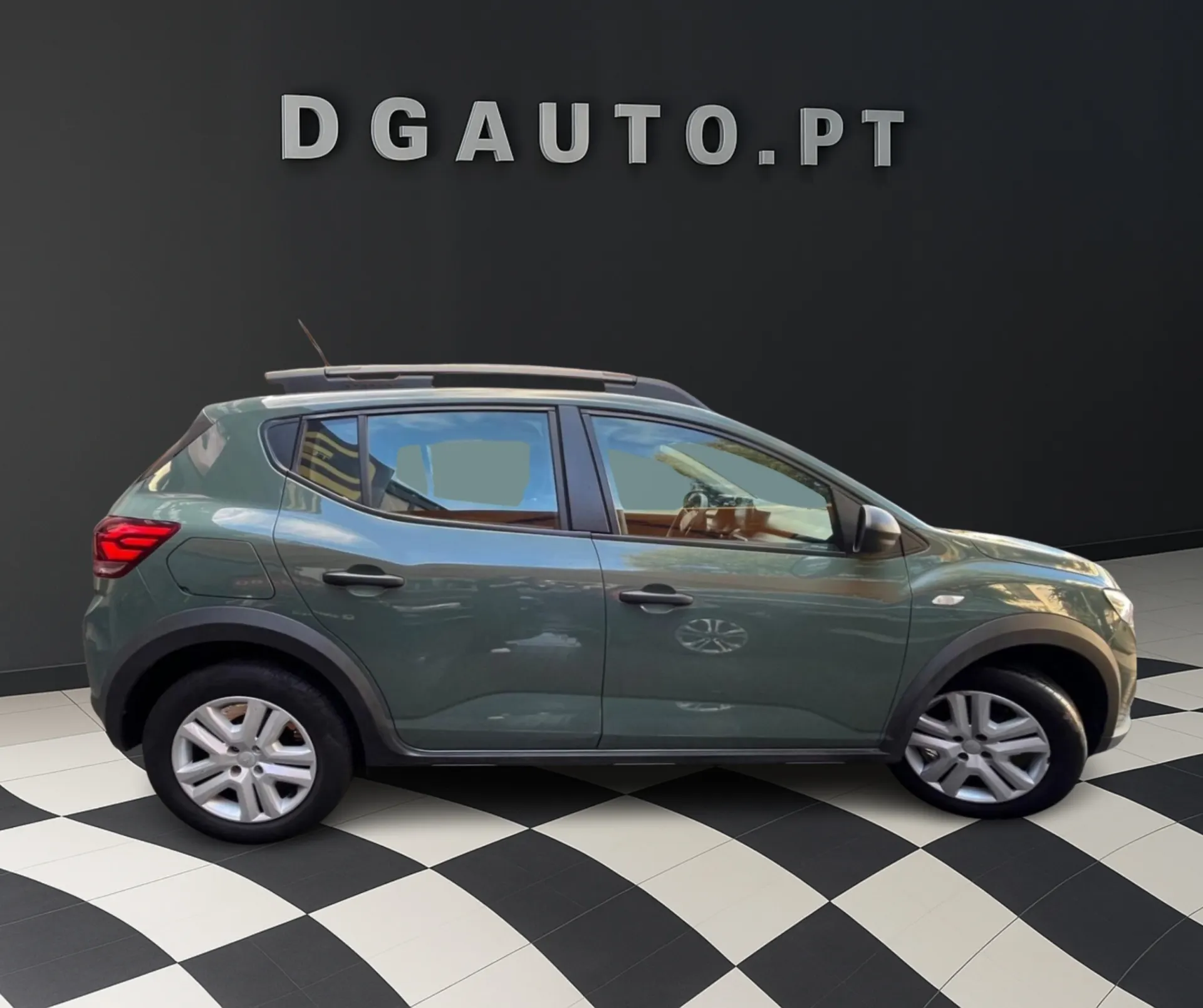 Dacia Sandero BI-FUEL STPWAY ESSENTIAL 4