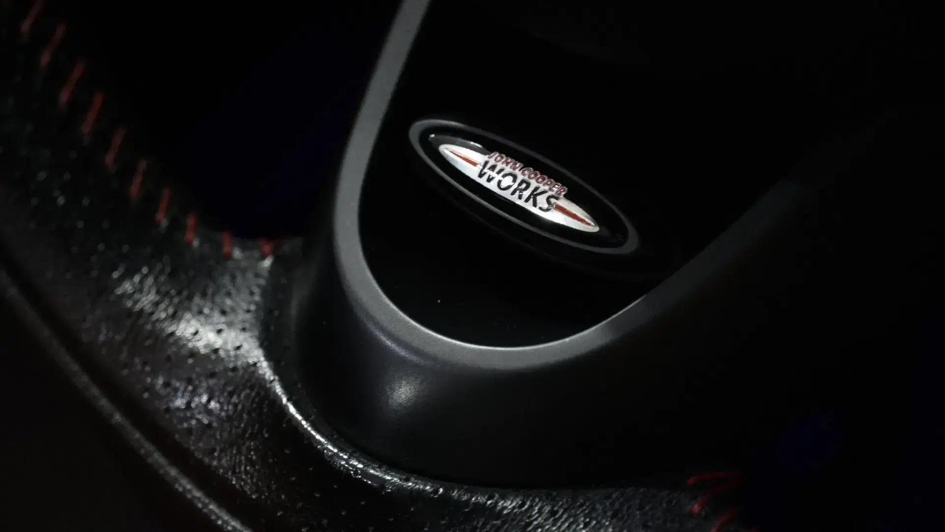 MINI 3 Portas Cooper SD Auto 36