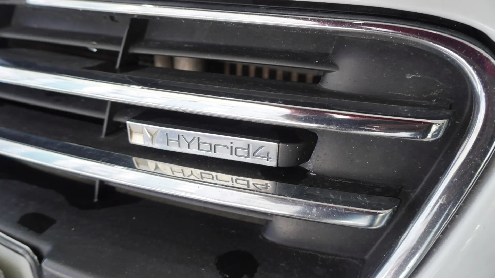 Peugeot 508 2.0 HDi Hybrid4 2-Tronic 2