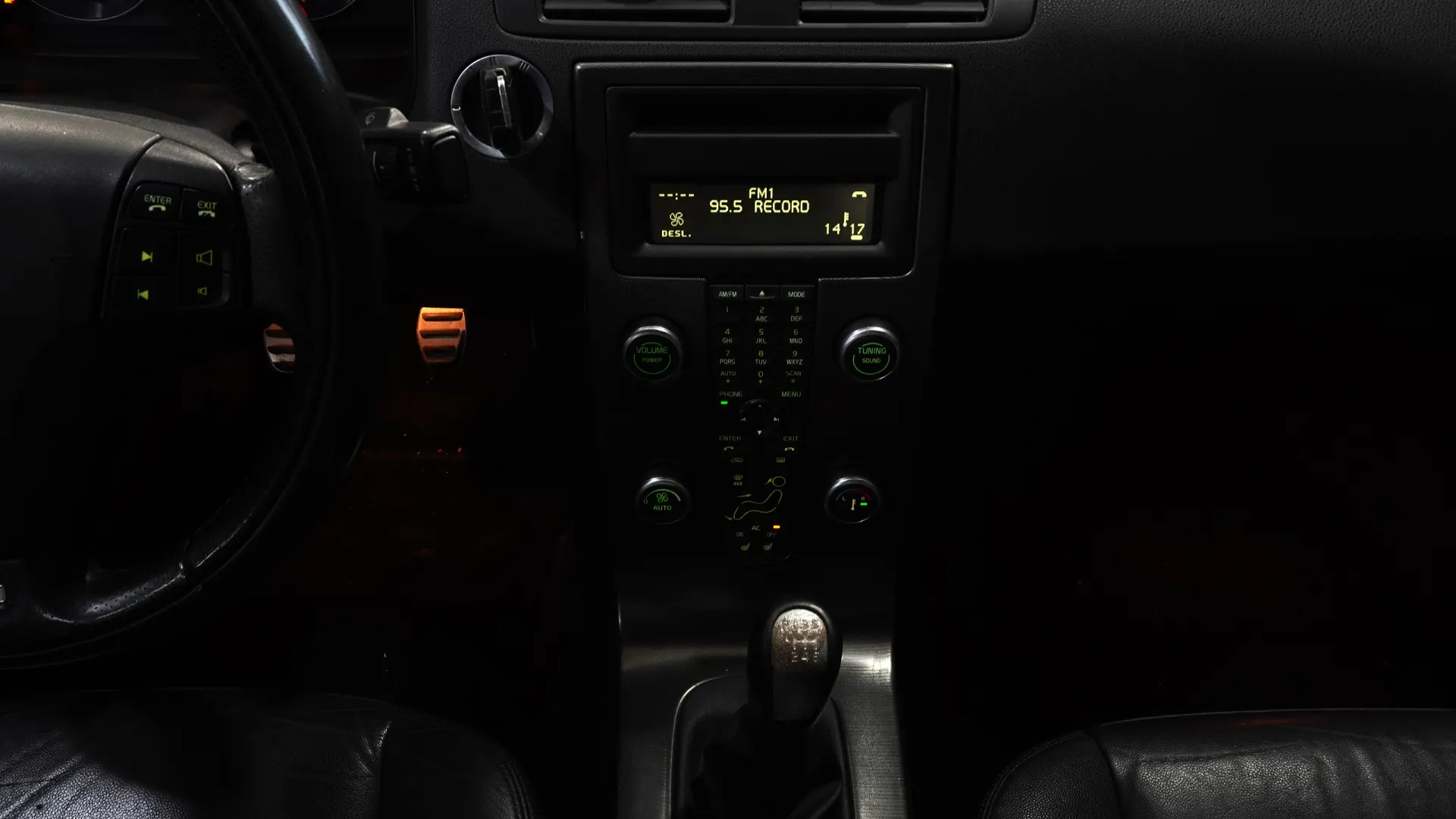 Volvo S40 1.6D R DESIGN 24