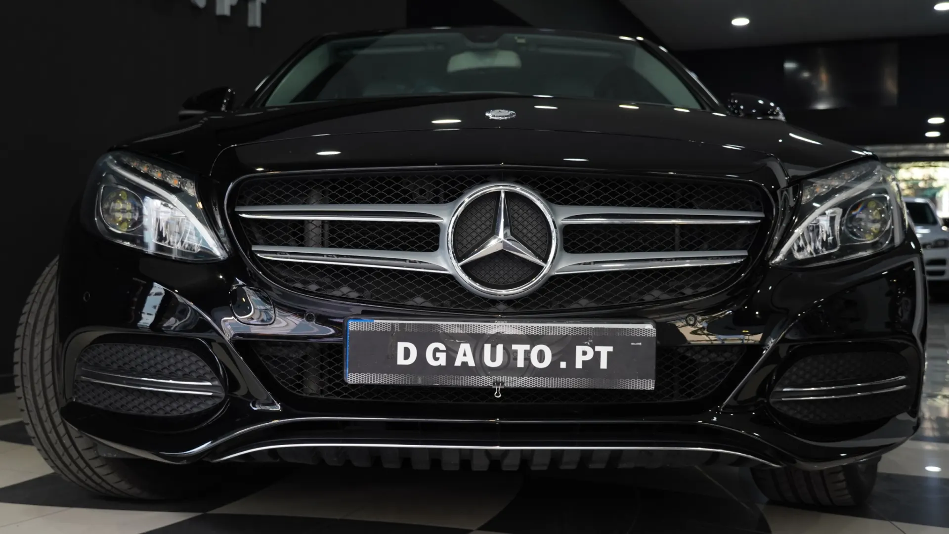 Mercedes-Benz C 200 BlueTEC Avantgarde 7