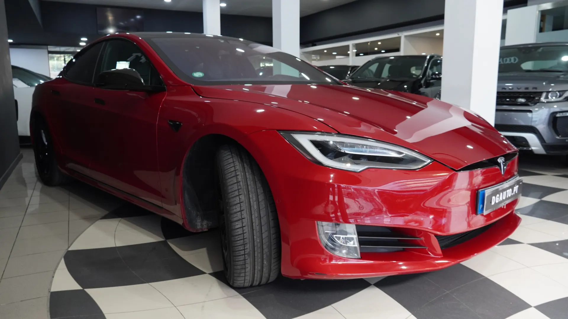 Tesla Model S 75D 5