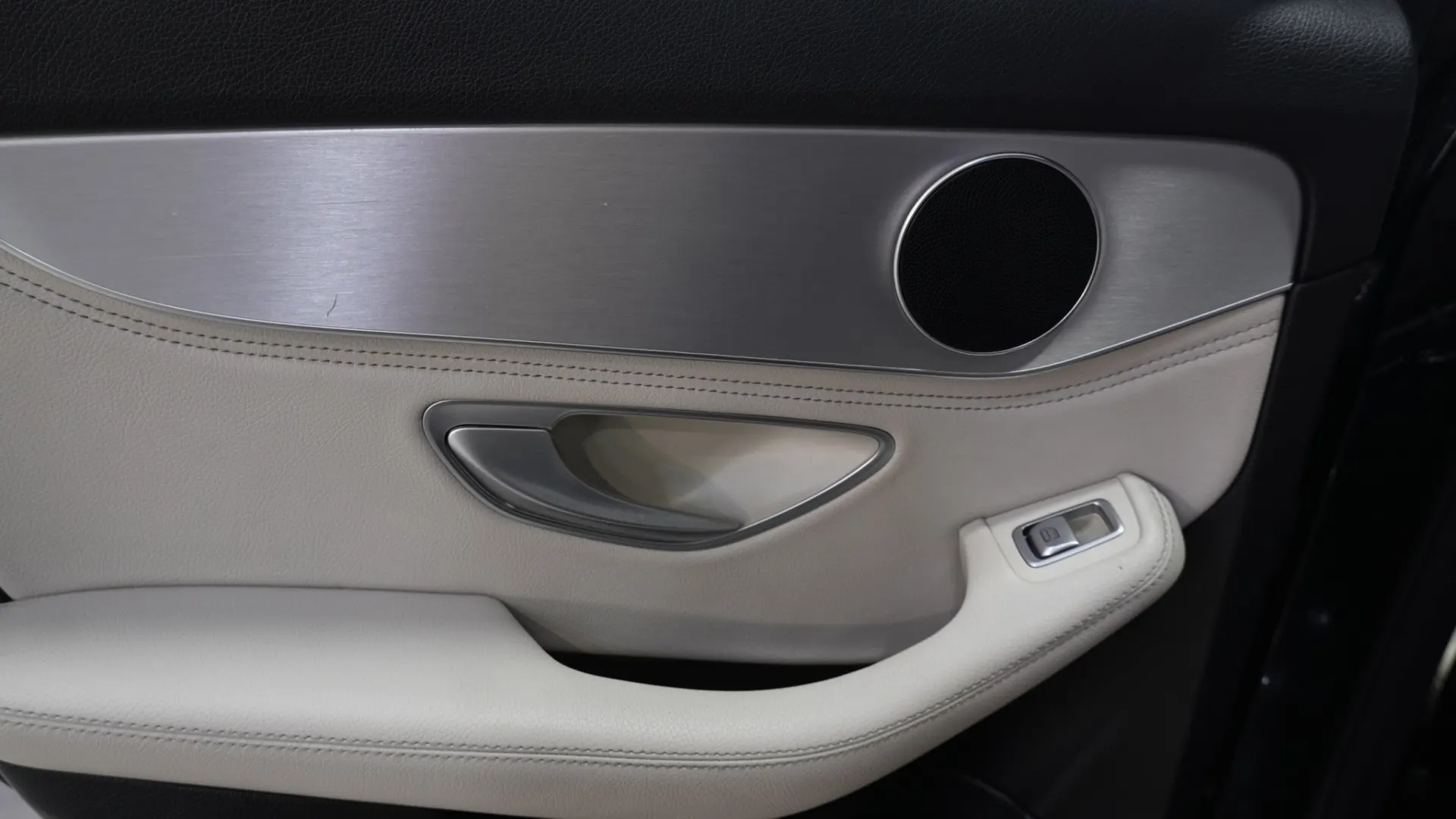 Mercedes-Benz C 200 BlueTEC Avantgarde 21