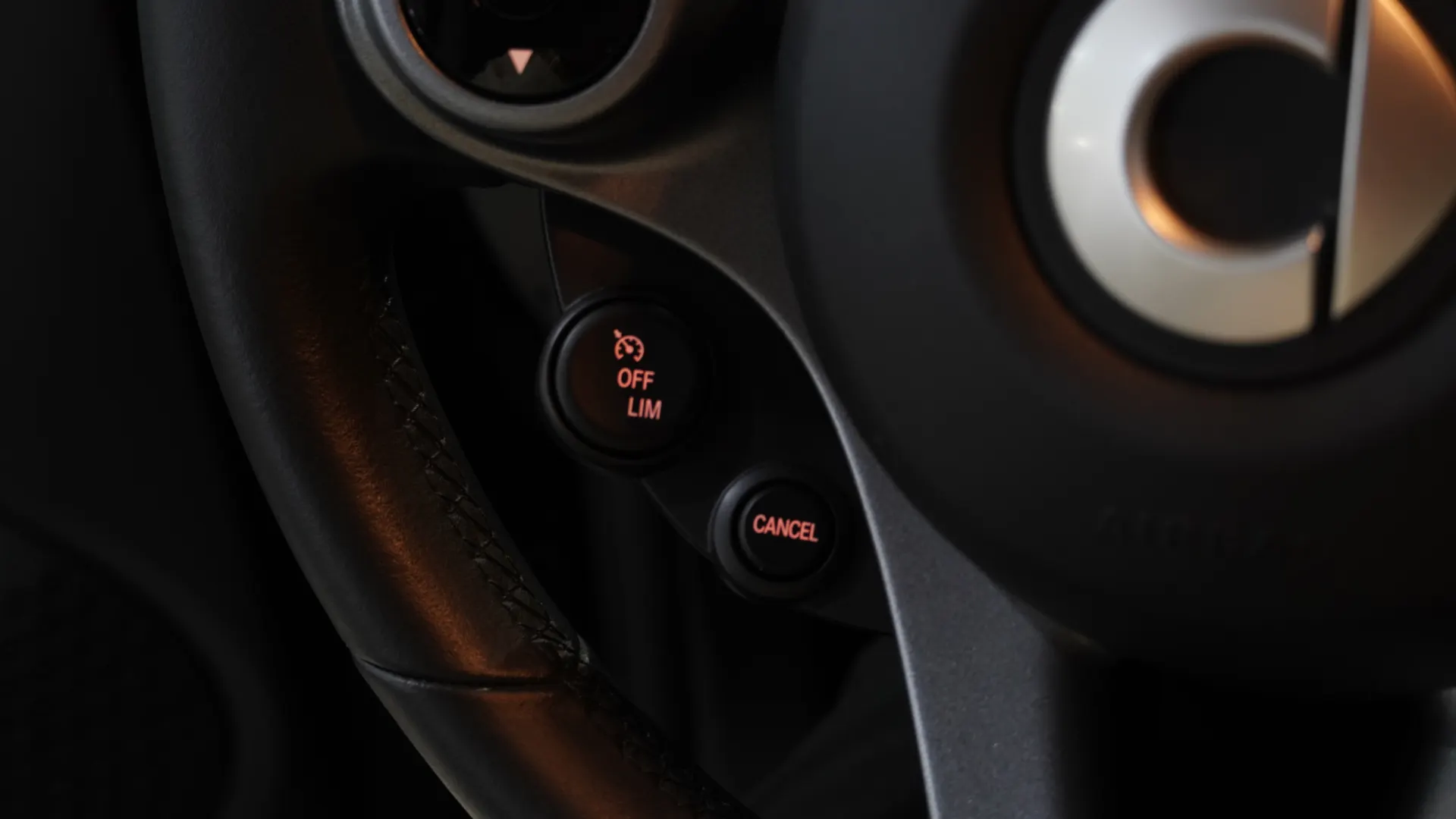 Smart ForTwo Coupé EQ Passion 8