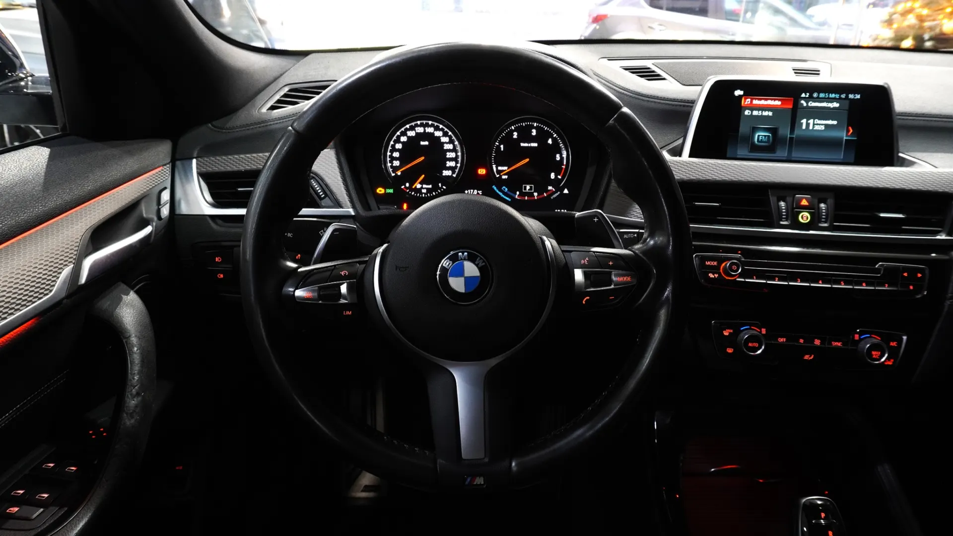 BMW X2 20 d xDrive Auto 28