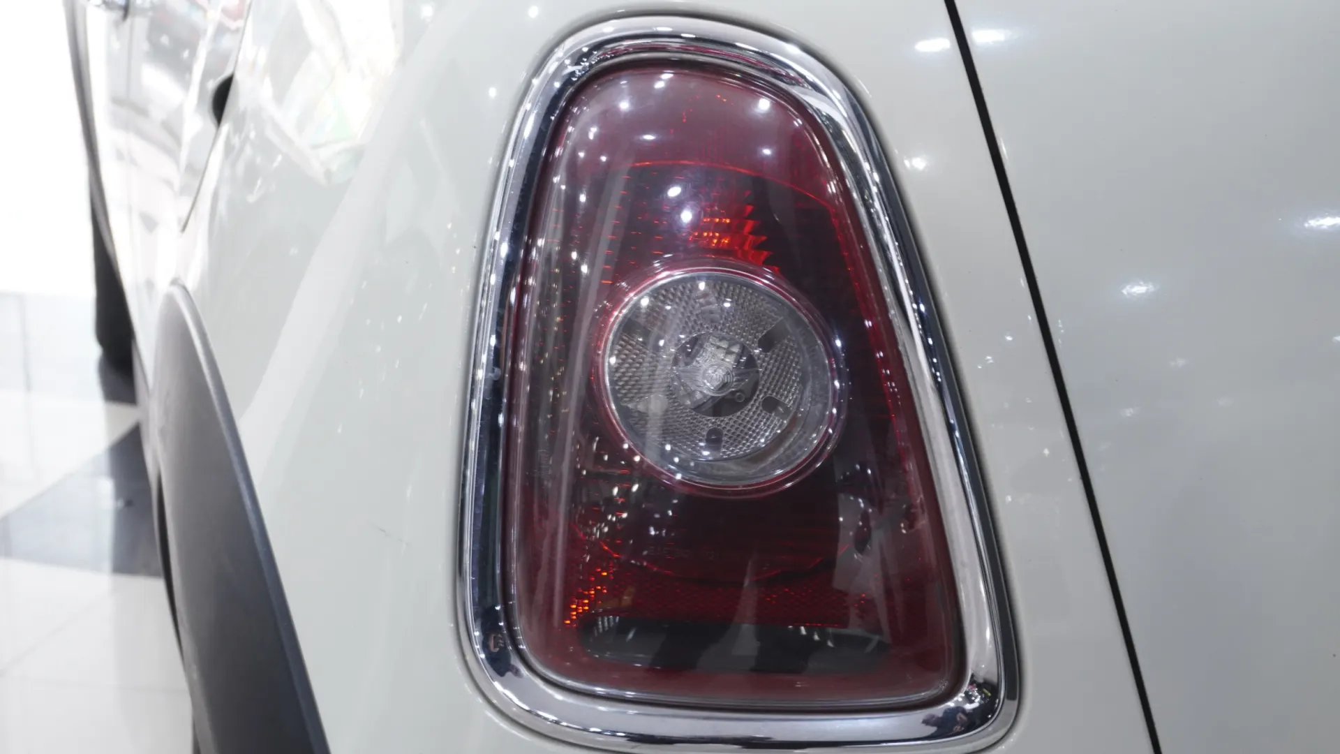 MINI 3 Portas One 1.6 13