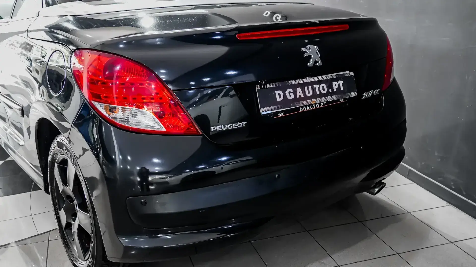 Peugeot 207 CC 1.6 VTi Active 22