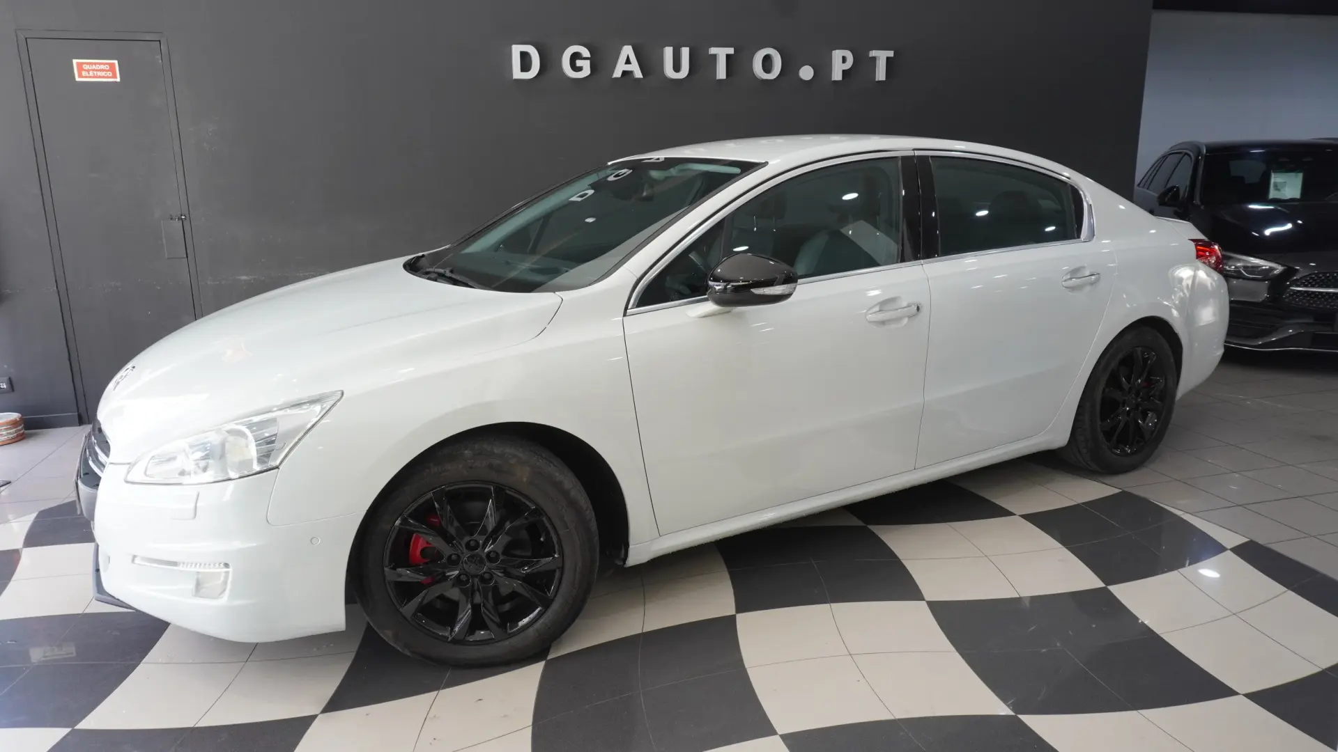 Peugeot 508 2.0 HDi Hybrid4 2-Tronic 4