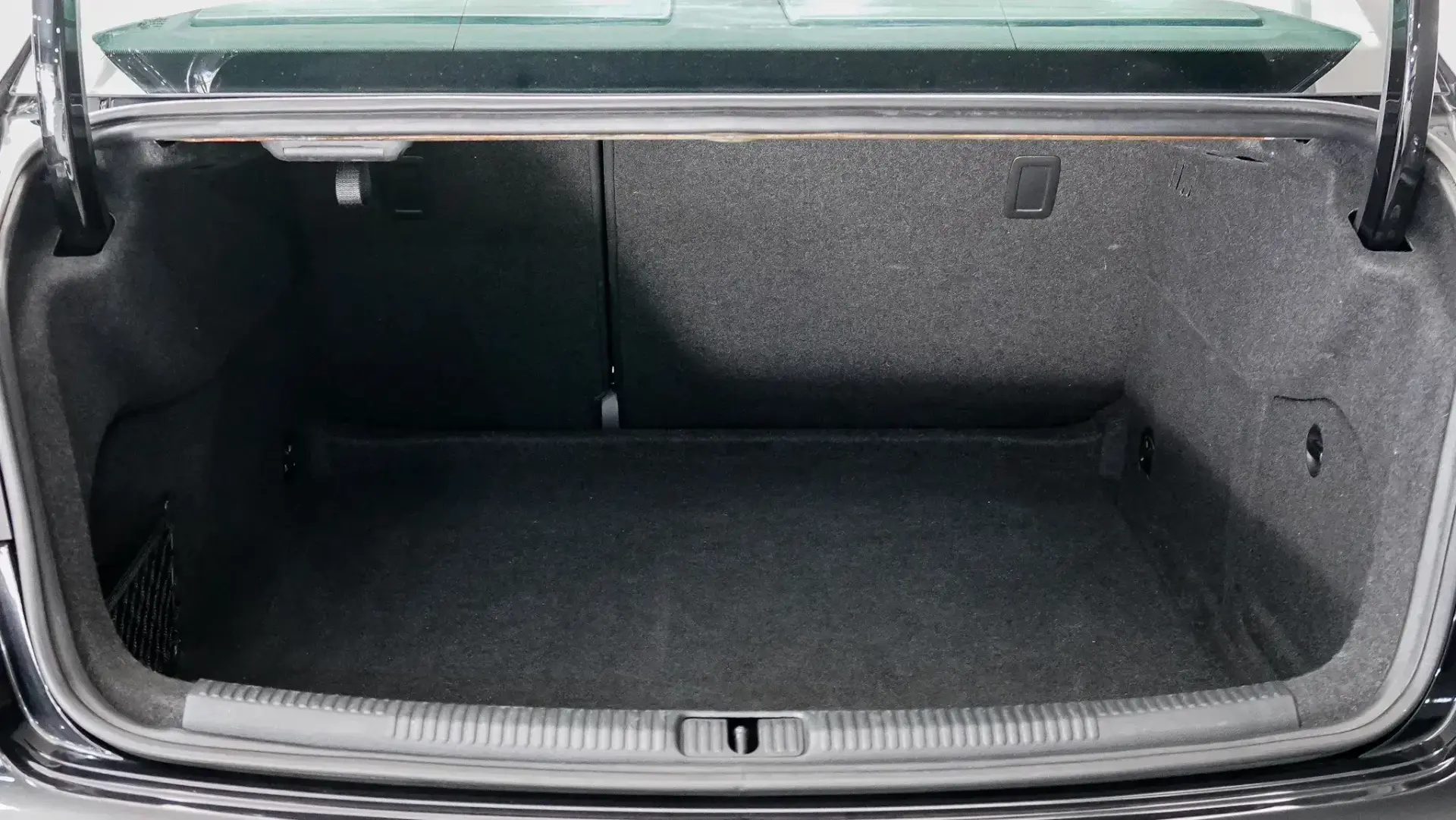 Audi A3 Limousine TDI LIMOUSINE S-LINE 33