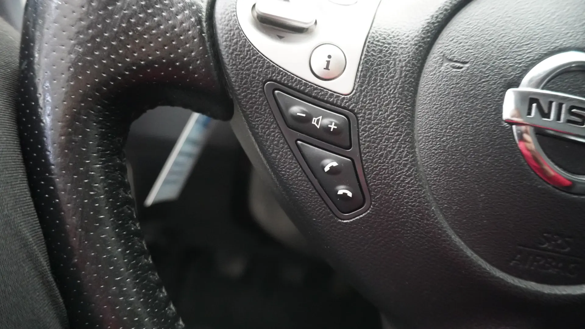 Nissan Juke 1.5 dCi Tekna 21