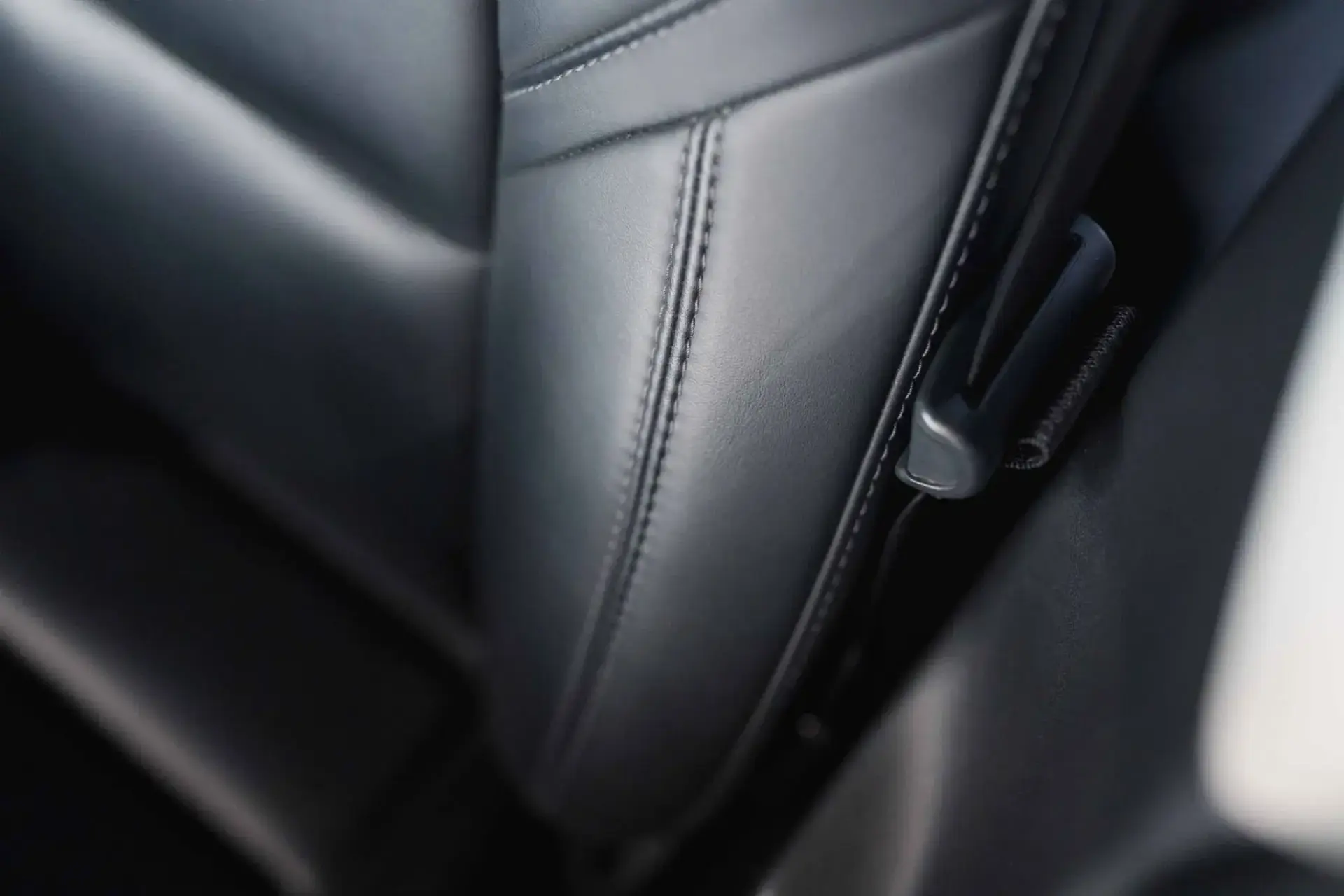 Tesla Model 3 Performance Dual Motor AWD 14