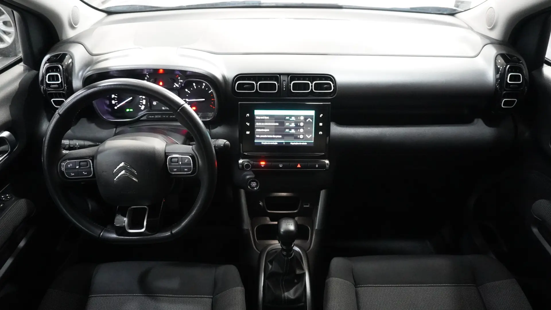 Citroën C3 Aircross 1.2 PureTech Shine 24