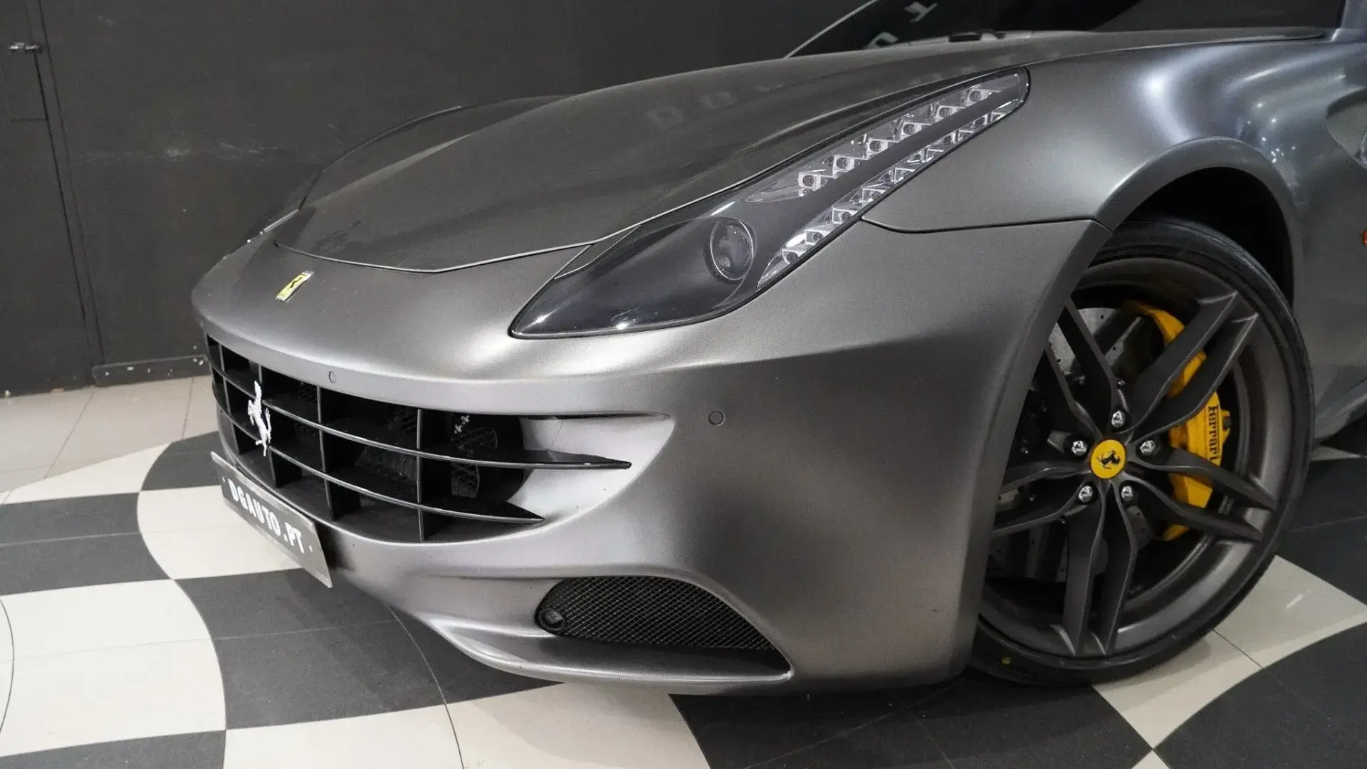 Ferrari FF V.12 6.3 7