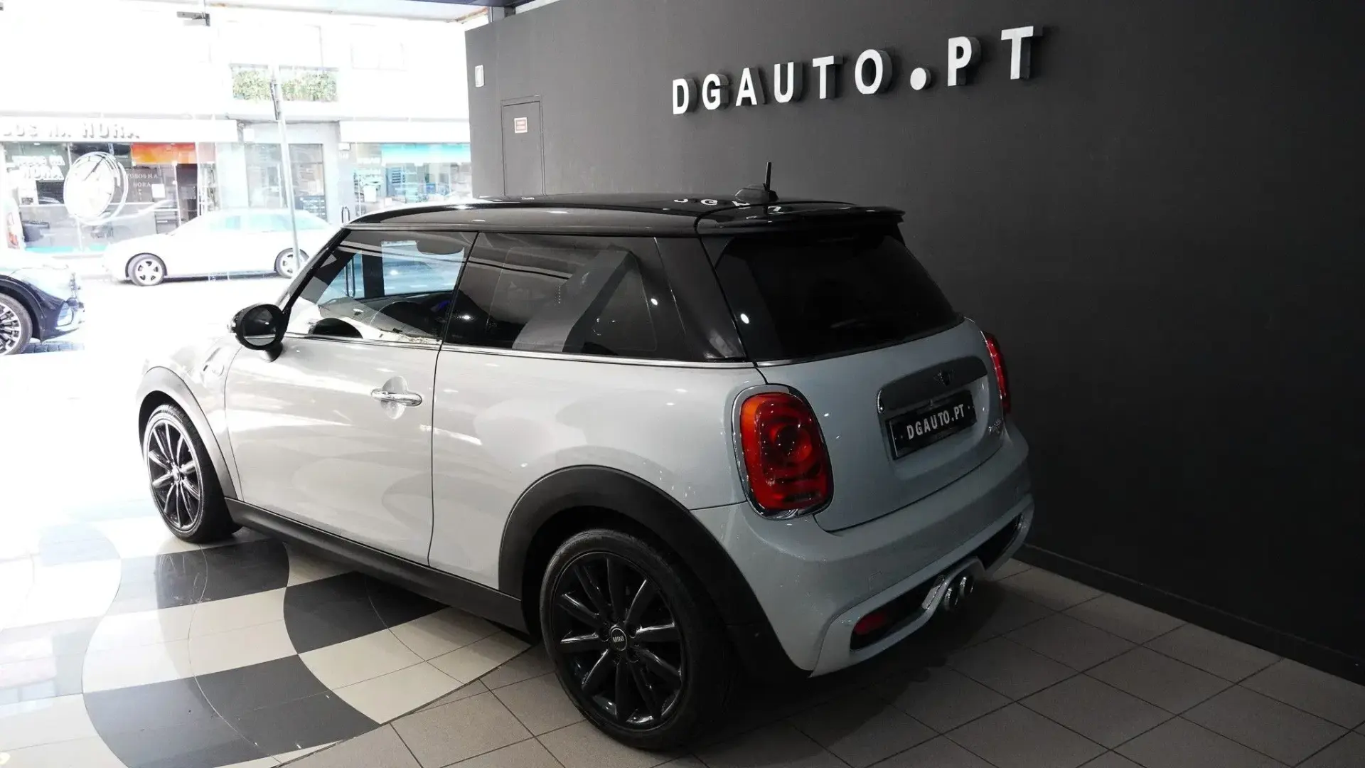 MINI 3 Portas Cooper SD Auto 43