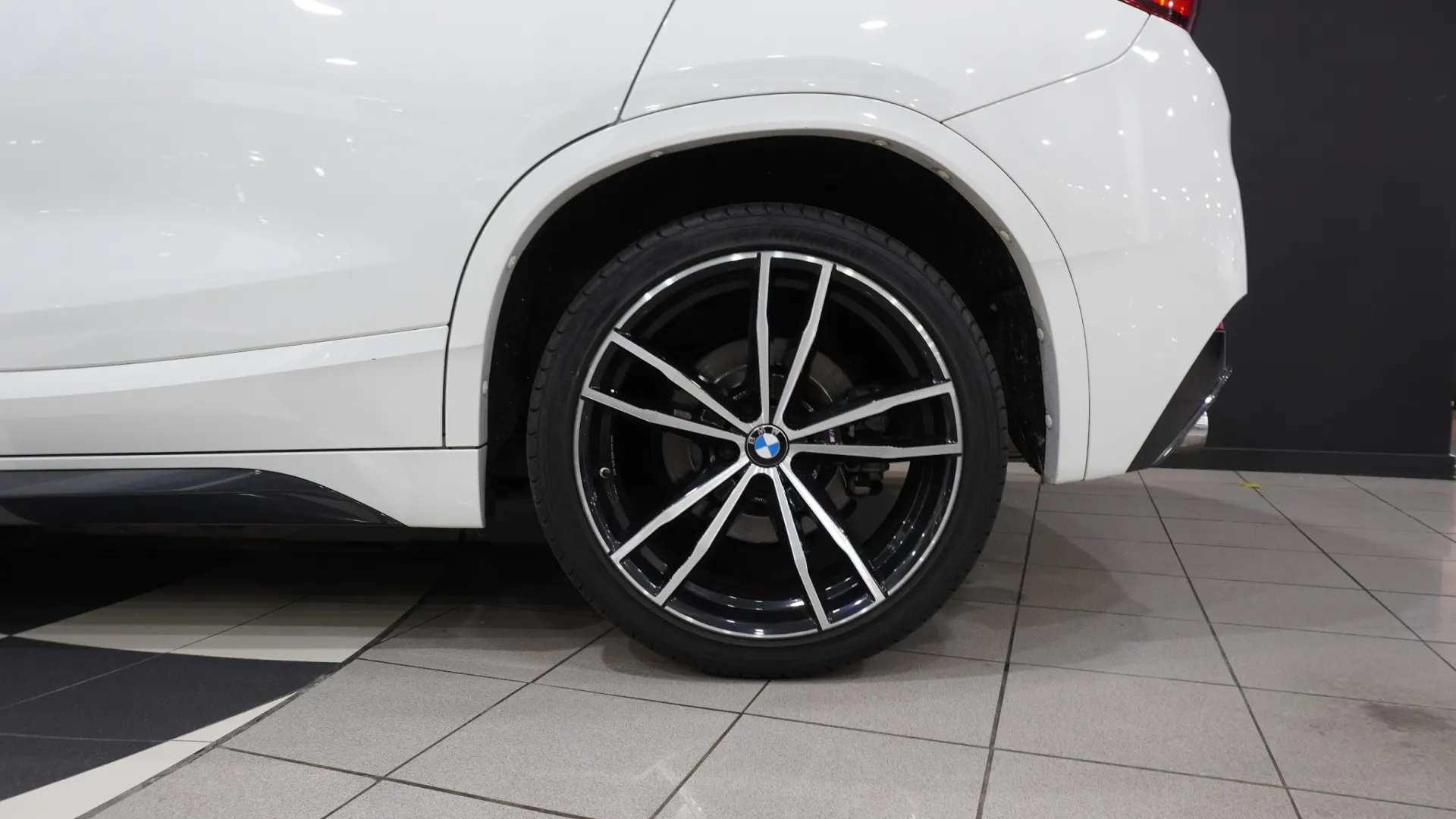 BMW X2 20 d xDrive Auto 9