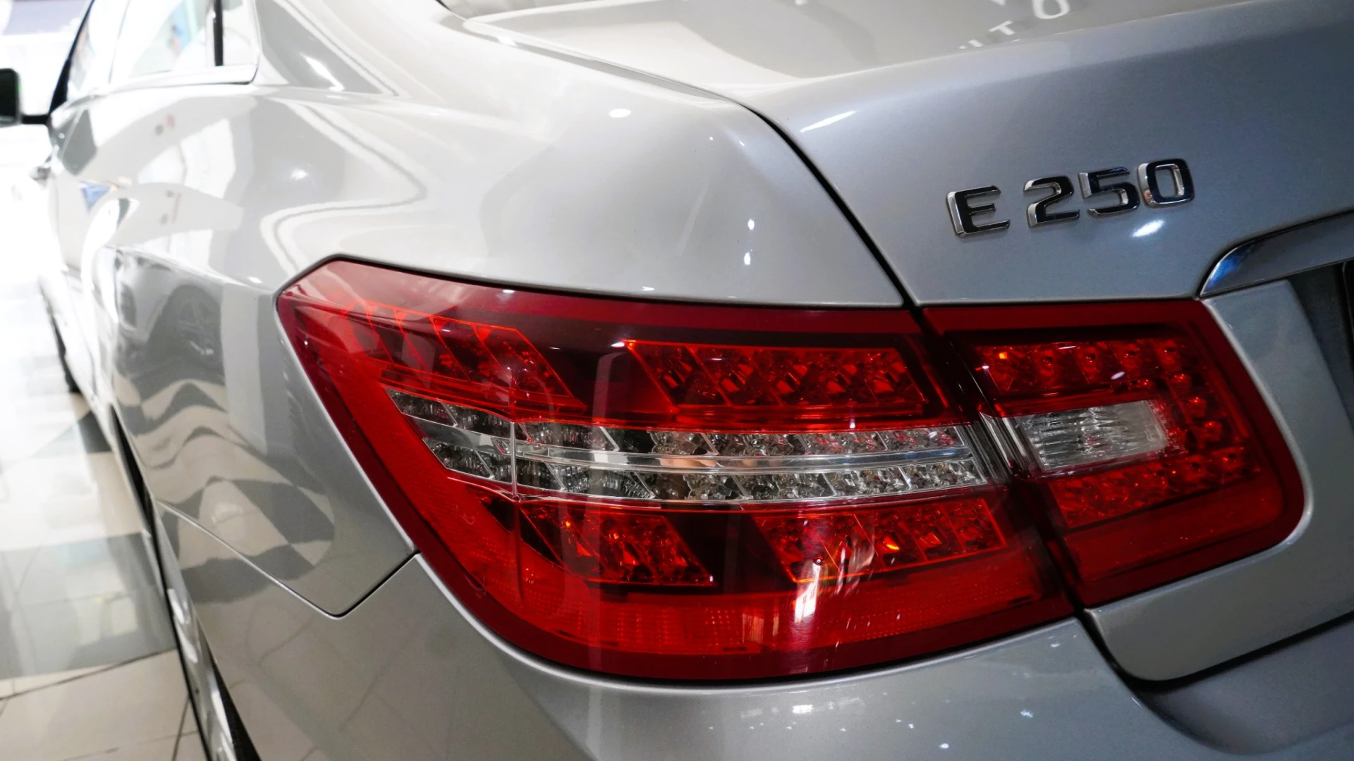 Mercedes-Benz E 250 CDI AMG 19