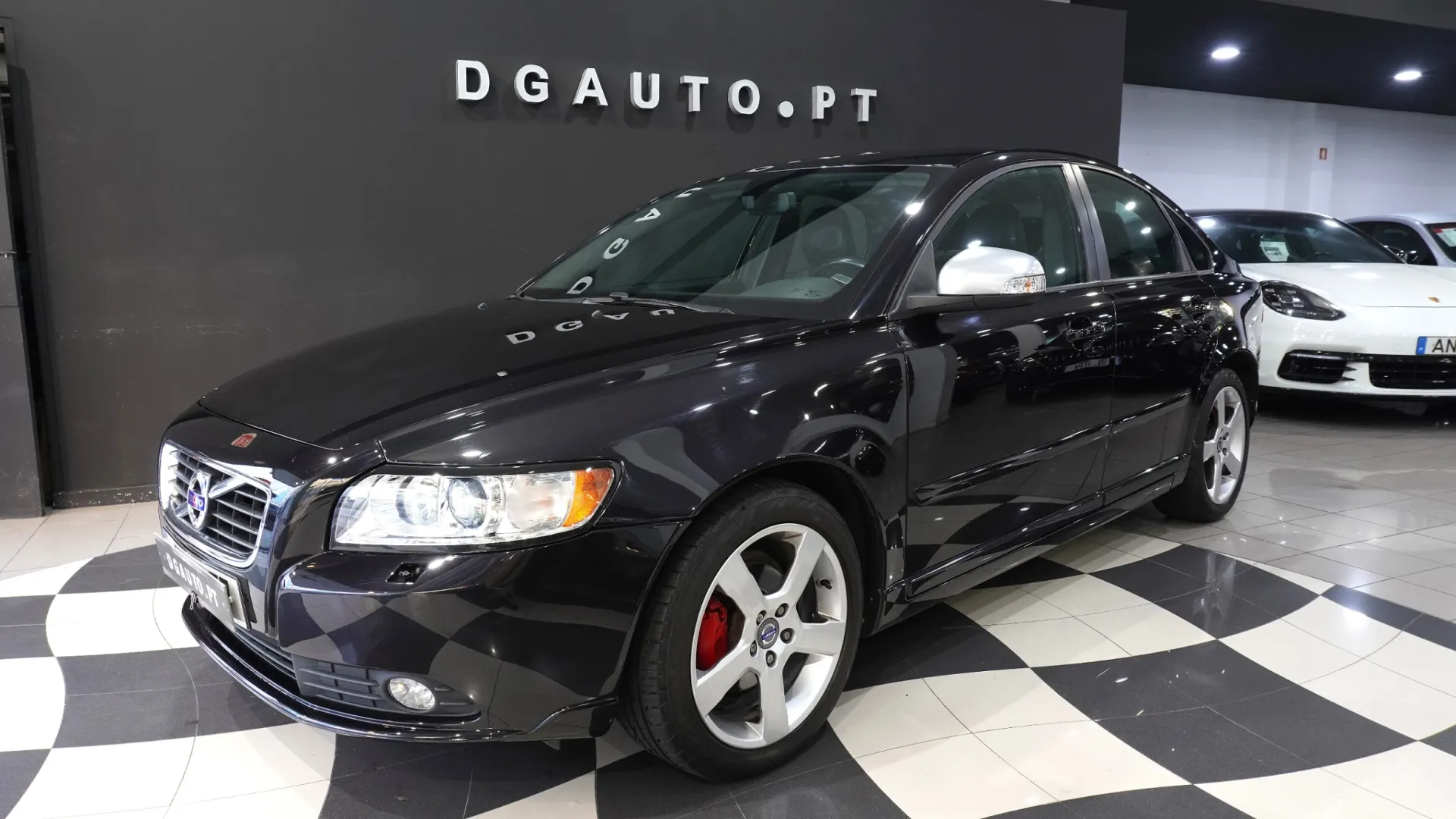 Volvo S40 1.6D R DESIGN 7