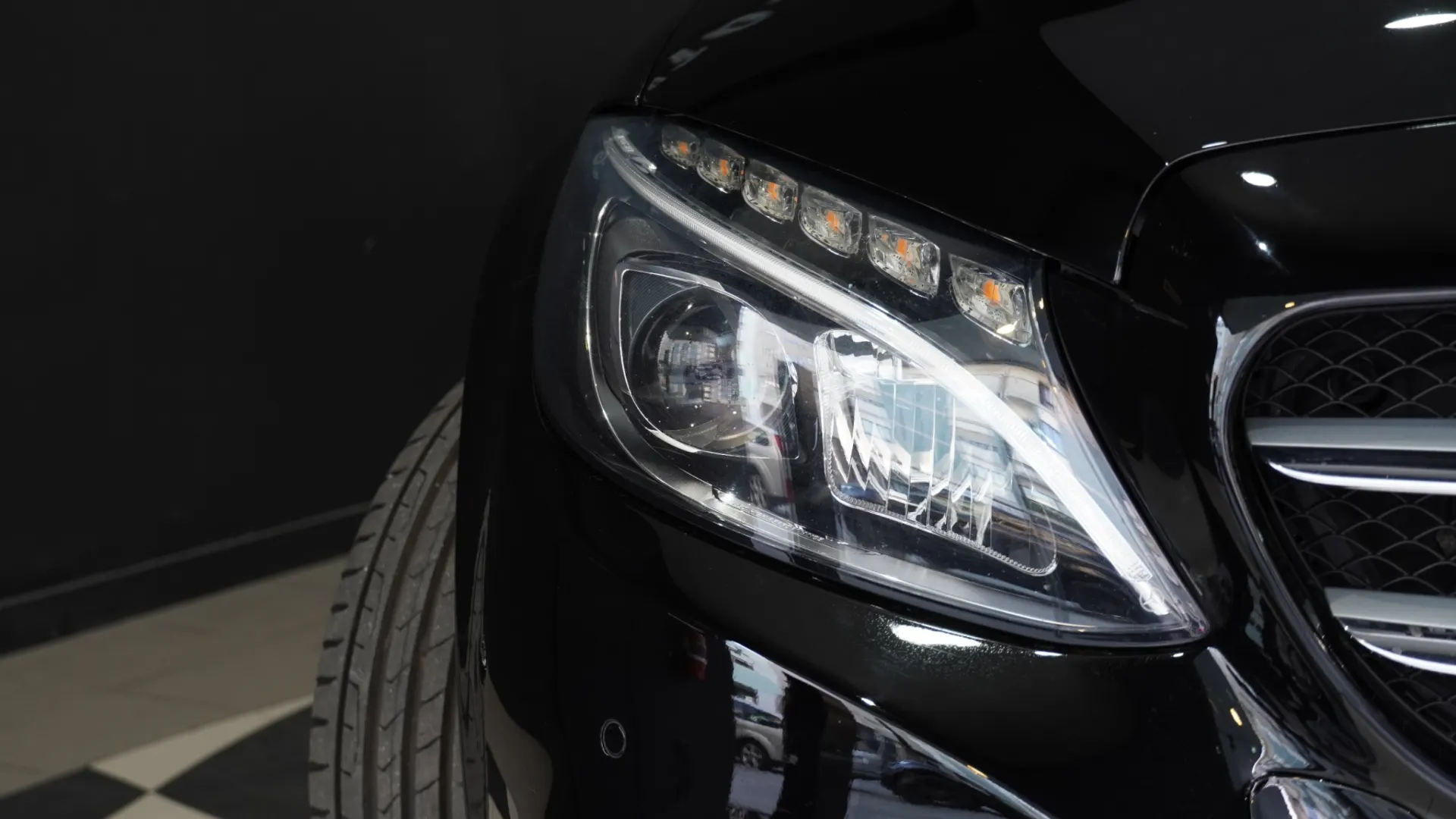 Mercedes-Benz C 200 BlueTEC Avantgarde 4