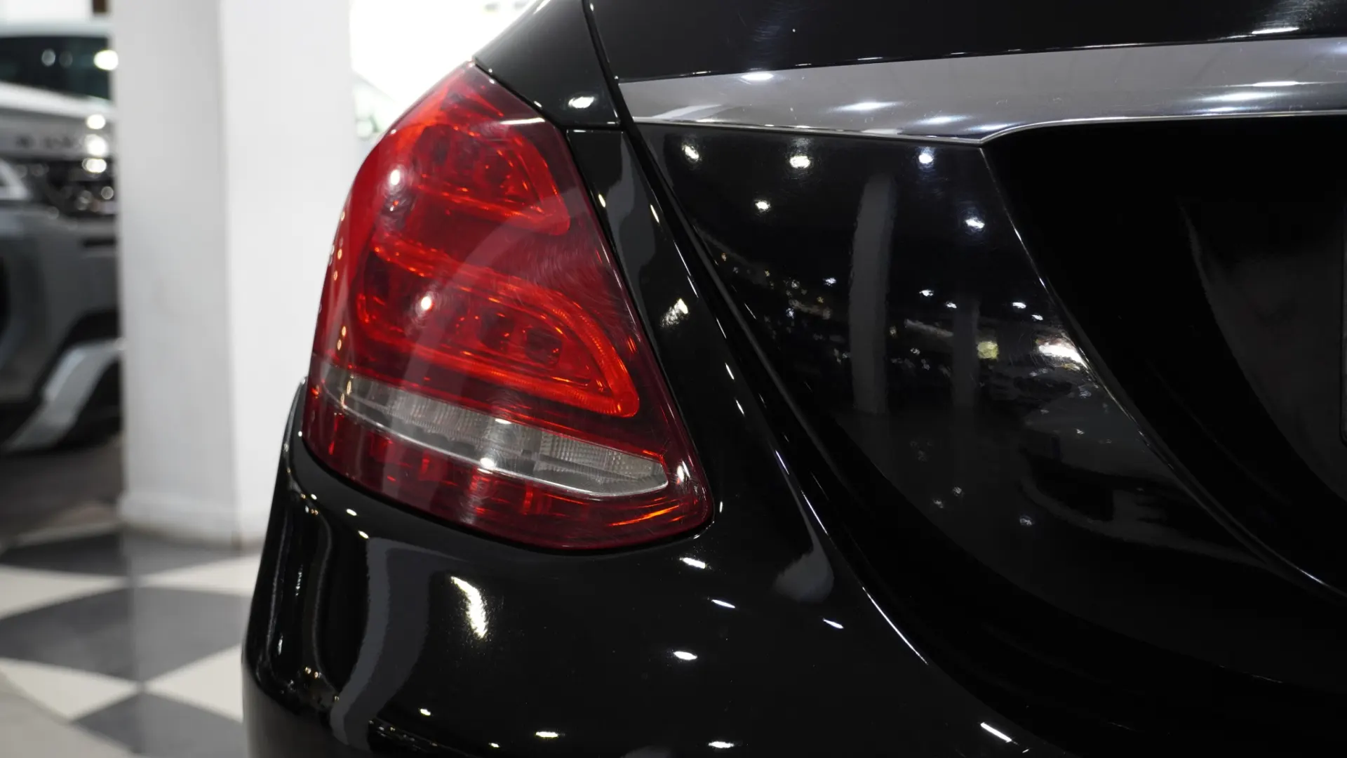 Mercedes-Benz C 200 BlueTEC Avantgarde 10