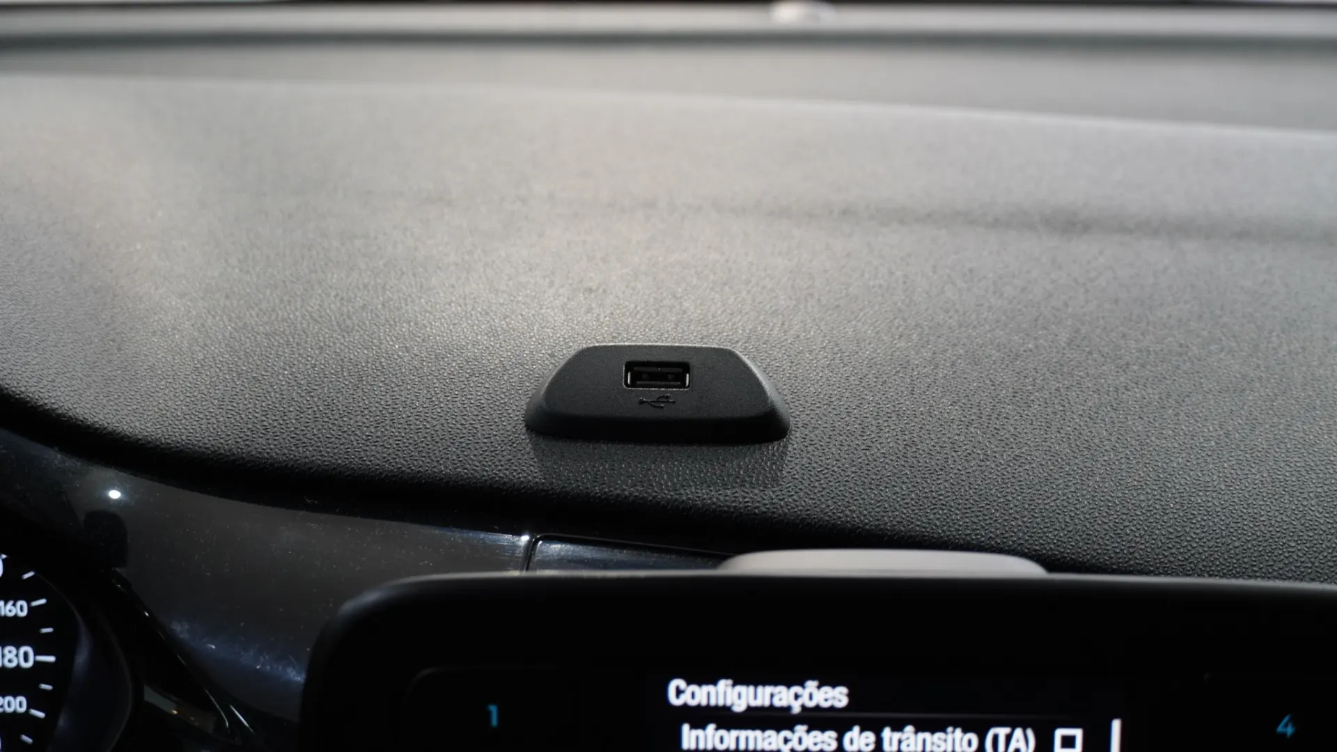 Ford Fiesta 1.1 Ti-VCT Business 21