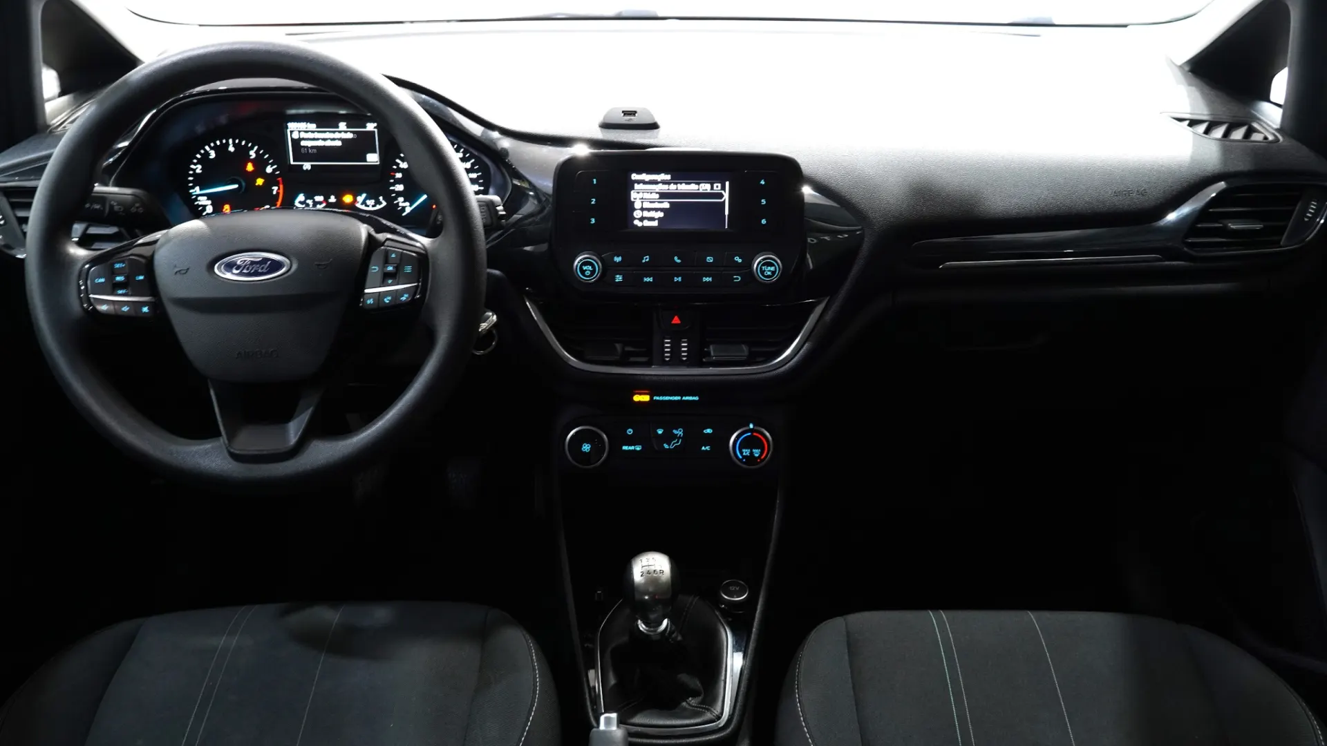 Ford Fiesta 1.1 Ti-VCT Business 18